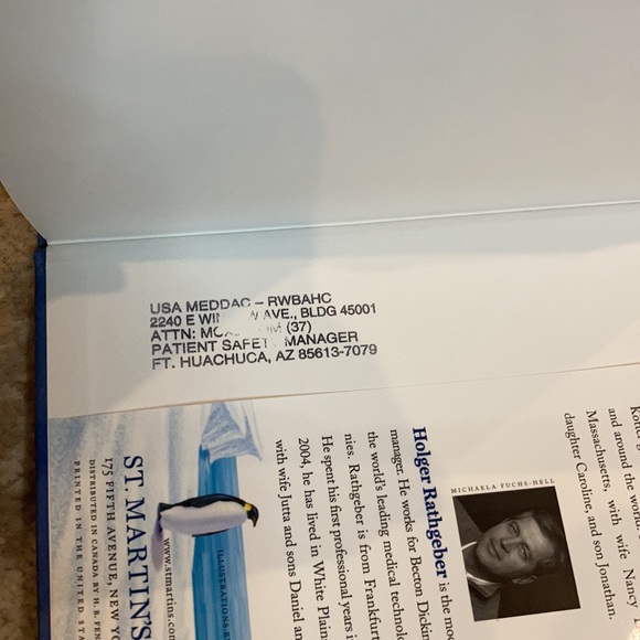 Our Iceberg is Melting  by John Kotter Book - Picture 4 of 6